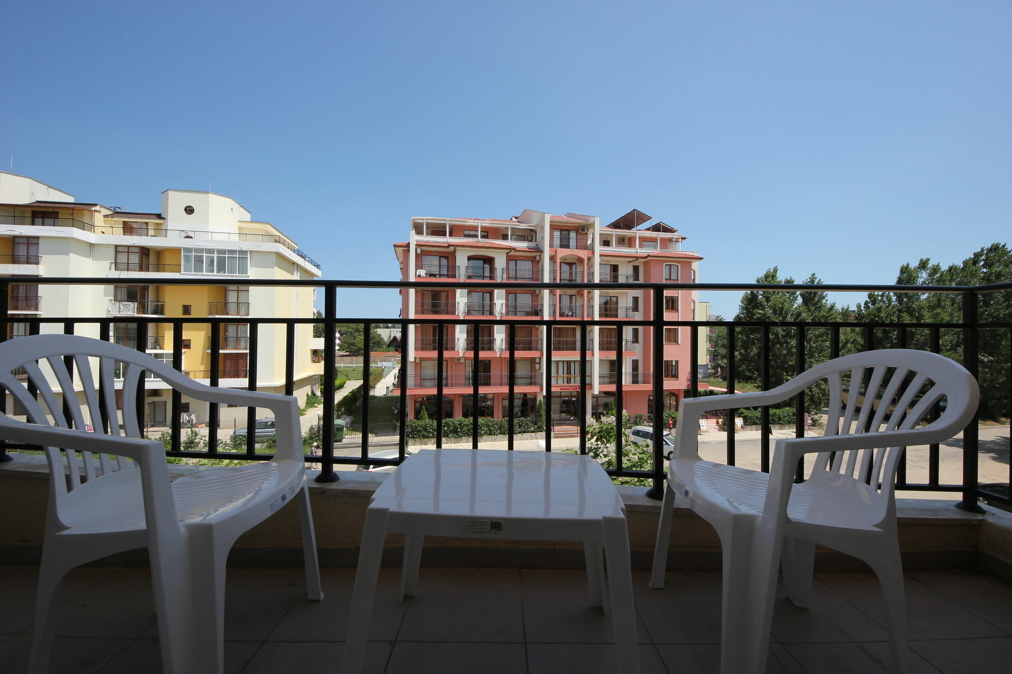 Menada Grand Kamelia Apartments Sunny Beach Exterior photo